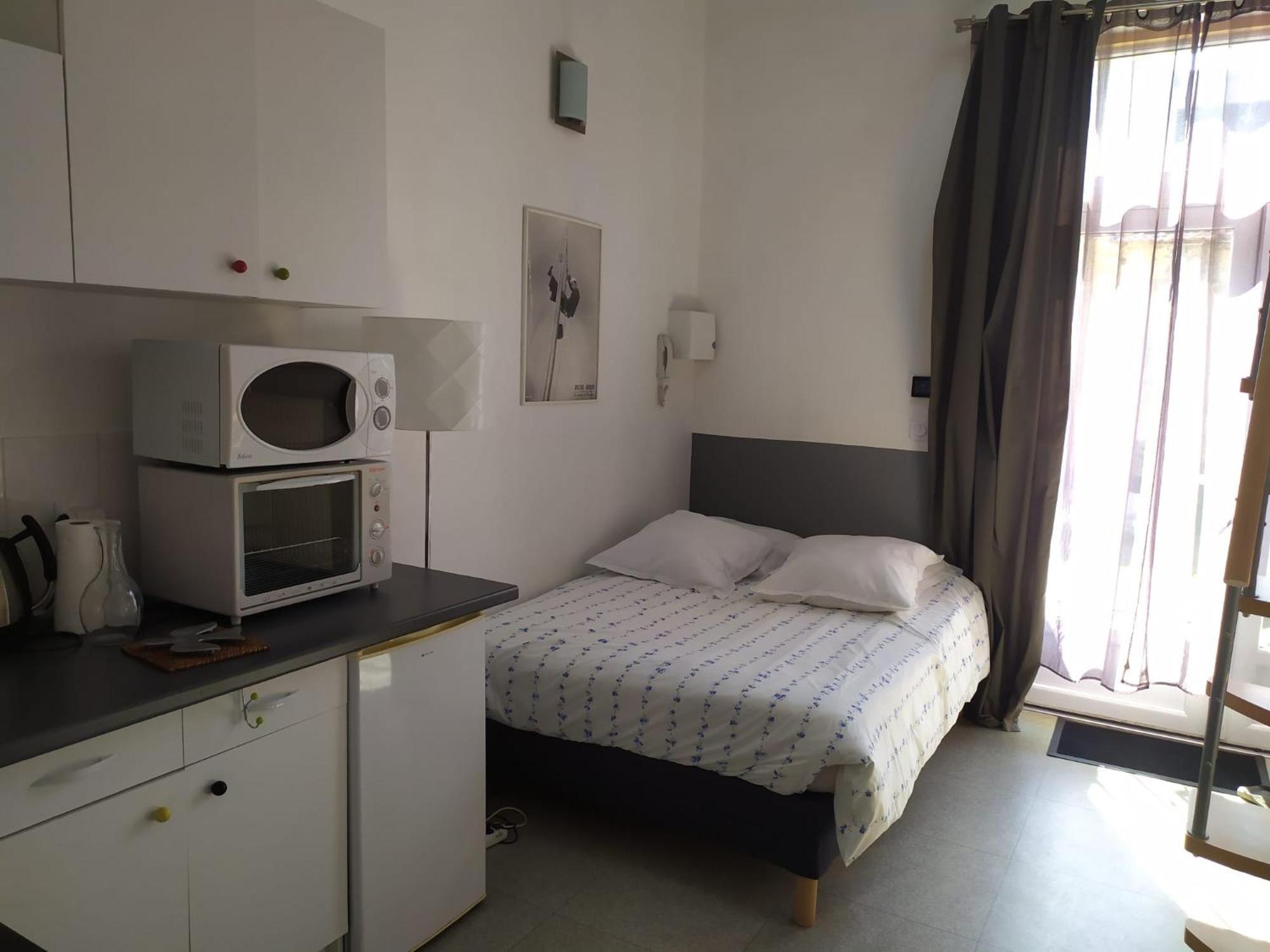 Les Bains Douches Aparthotel Perigueux Ngoại thất bức ảnh