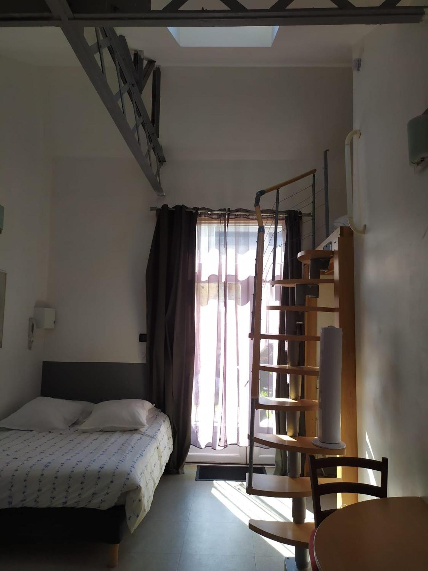 Les Bains Douches Aparthotel Perigueux Ngoại thất bức ảnh