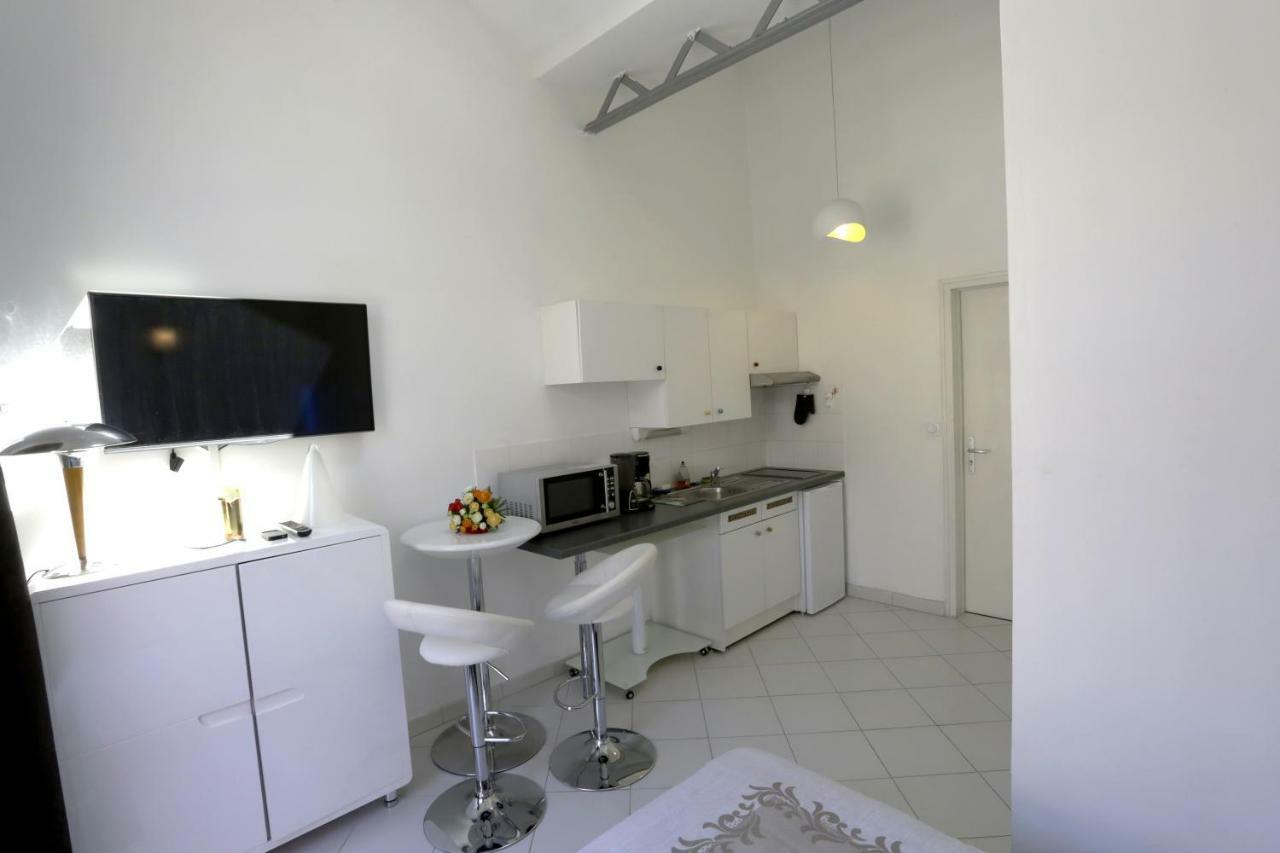 Les Bains Douches Aparthotel Perigueux Ngoại thất bức ảnh