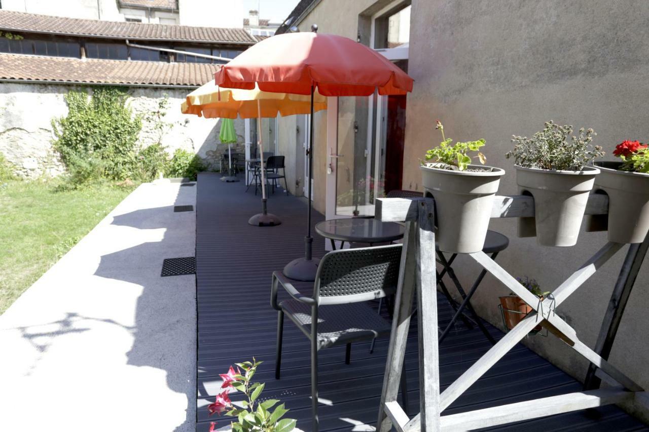 Les Bains Douches Aparthotel Perigueux Ngoại thất bức ảnh